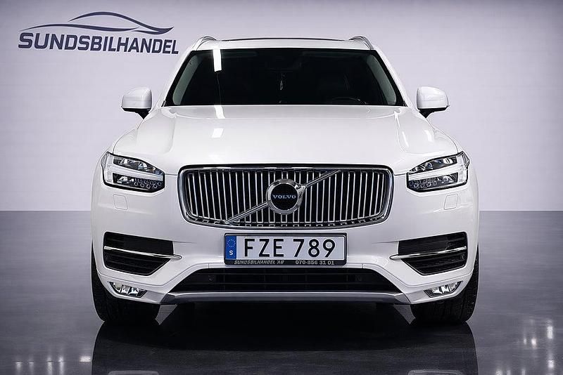 Begagnad Volvo XC90 Inscription 224 HK (164 kW) 2015 Vit SUV