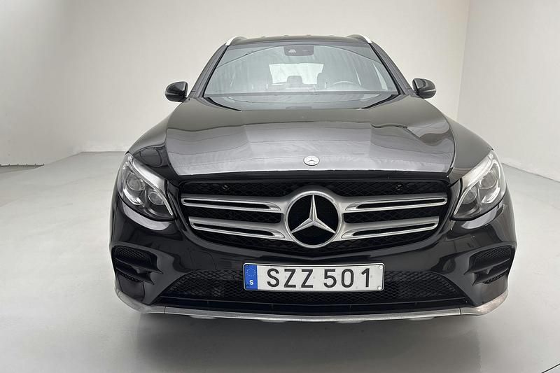 Begagnad Mercedes GLC220 AMG line 170 HK (125 kW) 2016 Svart
