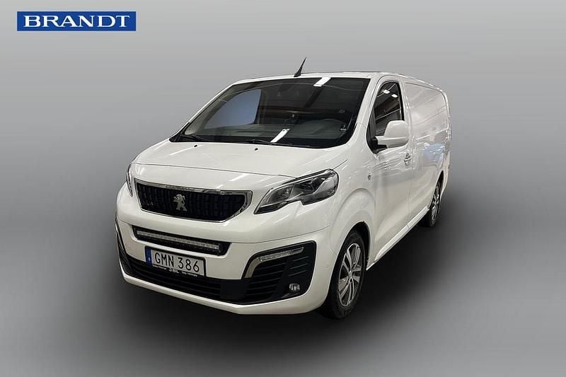 Vit Begagnad 2018 Peugeot Expert Van | 149 900 kr (Marknadspris) - Bild 1/4