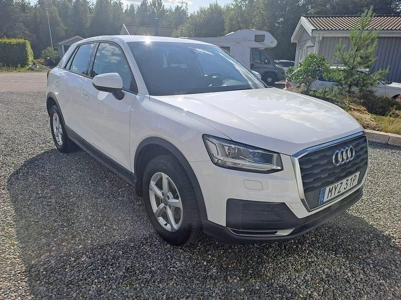 Begagnad 2019 Audi Q2 SUV | 210 000 kr (Marknadspris) - Bild 1/4