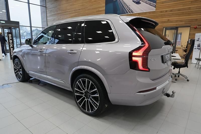 Ny Volvo XC90 455 HK (334 kW) 2026 Silver SUV
