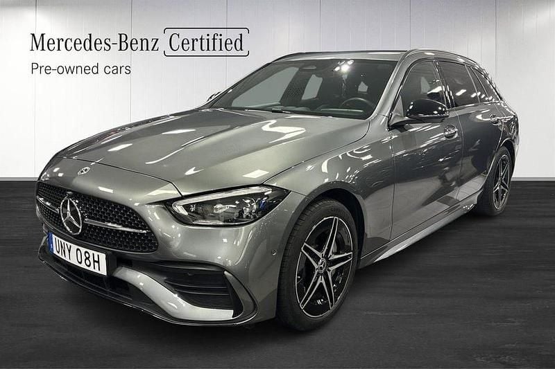 Grå Begagnad 2025 Mercedes C300 AMG line Kombi | 519 000 kr - Bild 1/3