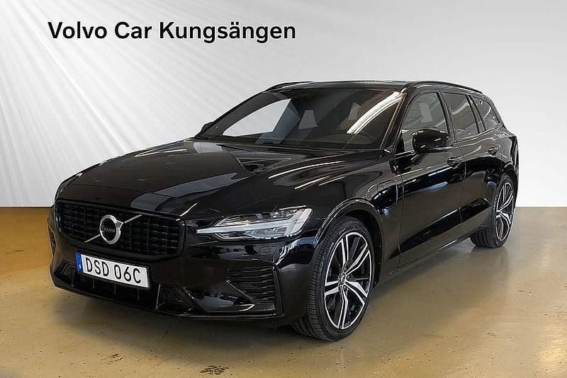 Svart Begagnad 2019 Volvo V60 R-Design Kombi | 309 900 kr (Lite dyr) - Bild 1/3