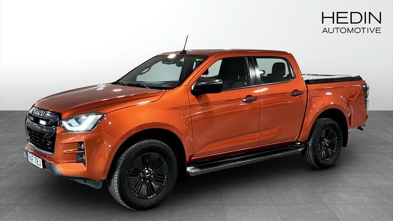Orange Begagnad 2021 Isuzu D-Max Pickup | 429 900 kr (Marknadspris) - Bild 1/4