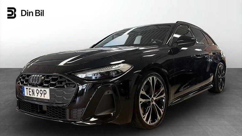 Mytsvart metallic Begagnad 2024 Audi A5 S-Line Sportkupé | 619 000 kr - Bild 1/4