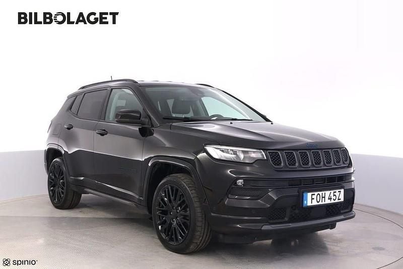 Svart Begagnad 2022 Jeep Compass SUV | 225 500 kr (Lite dyr) - Bild 1/4