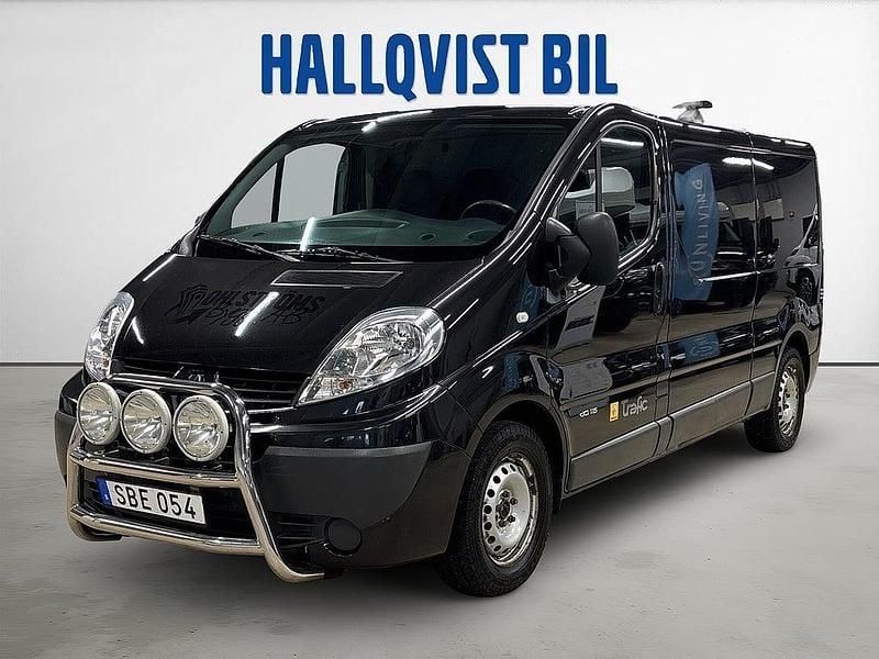 Begagnad Renault Trafic 115 HK (84 kW) 2014 Svart Minibuss