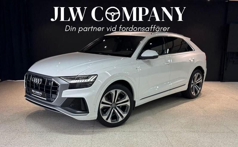 Begagnad 2019 Audi Q8 S-Line SUV | 588 000 kr (Marknadspris) - Bild 1/4