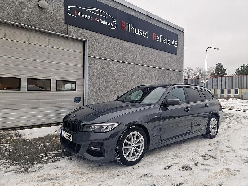 Begagnad BMW 320 M Sport 190 HK (139 kW) 2021 Grå Kombi