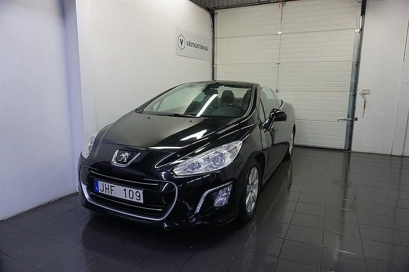 Svart Begagnad 2013 Peugeot 308 CC Cab | 109 900 kr (Marknadspris) - Bild 1/4