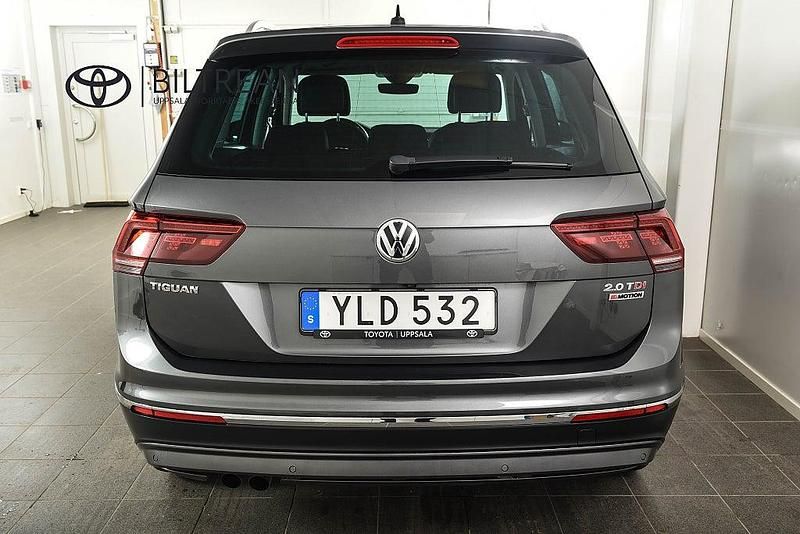 Begagnad VW Tiguan Executive 190 HK (139 kW) 2017 Silver metallic SUV