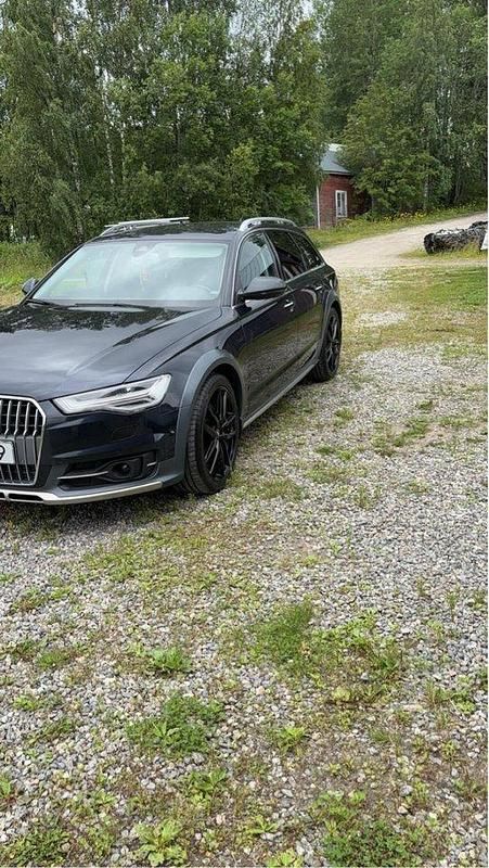 Blå Begagnad 2015 Audi A6 Allroad Kombi | 205 000 kr (Marknadspris) - Bild 1/4