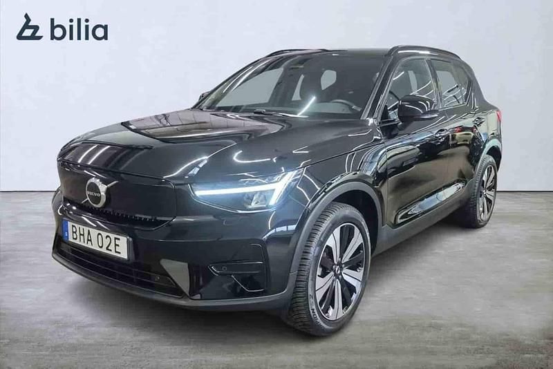 Svart Begagnad 2023 Volvo XC40 Single Motor SUV | 359 000 kr - Bild 1/1