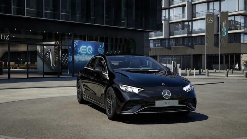 Begagnad Mercedes EQE350 Edition 217 kW (296 HK) 2023 Svart Sedan