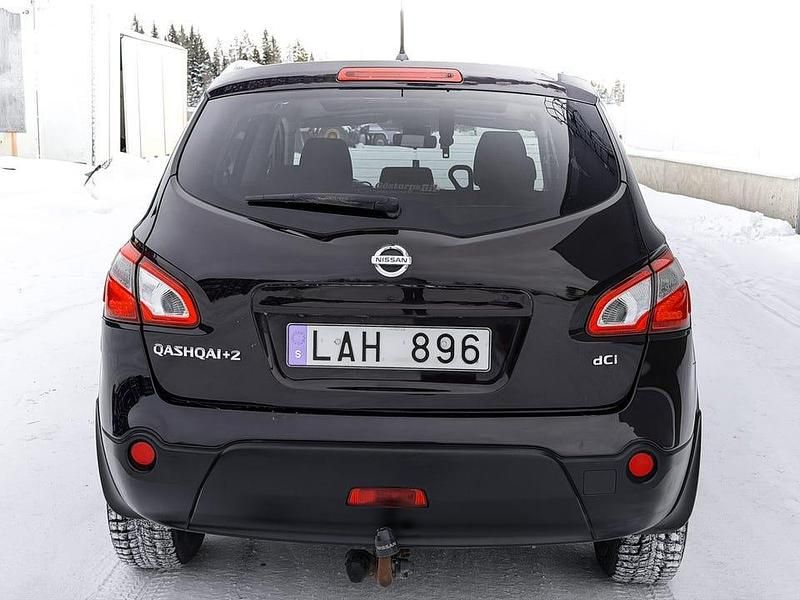 Begagnad Nissan Qashqai +2 150 HK (110 kW) 2010 Lila SUV