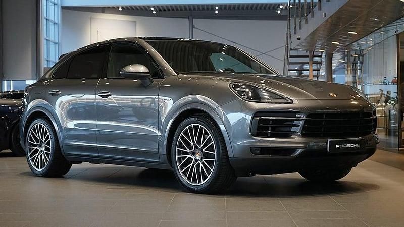 Grå Begagnad 2020 Porsche Cayenne SUV | 659 000 kr (Dyr) - Bild 1/4