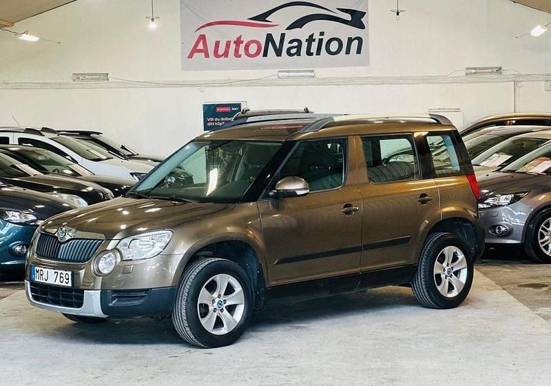 Mörkbrun (brun) Begagnad 2011 Skoda Yeti Ambition SUV | 49 900 kr (Marknadspris) - Bild 1/4