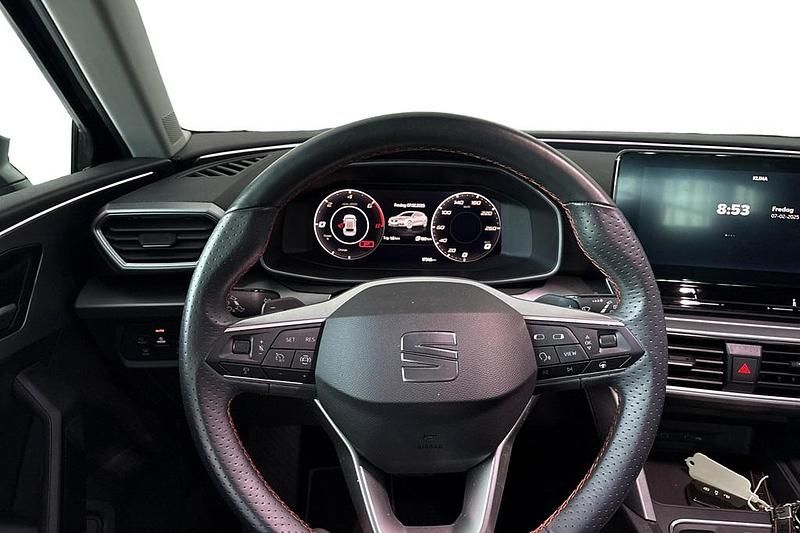 Begagnad Seat Leon 2024 Grå