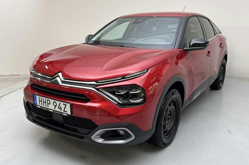 Röd Begagnad 2023 Citroën e-C4 Shine | 200 200 kr (Marknadspris) - Bild 1/4