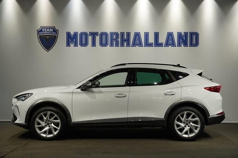 Vit Begagnad 2023 Cupra Formentor SUV | 289 000 kr (Marknadspris) - Bild 1/4