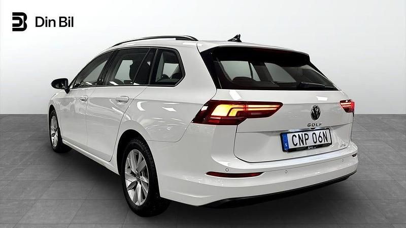 Begagnad VW Golf VIII 150 HK (110 kW) 2025 Vit Kombi