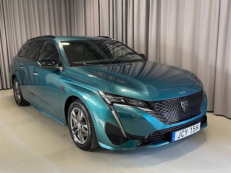 Begagnad Peugeot 308 SW GT 131 HK (96 kW) 2022 Blå Kombi