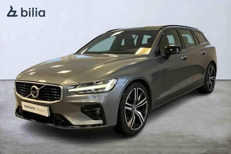 Grå Begagnad 2020 Volvo V60 Kombi | 339 900 kr - Bild 1/1