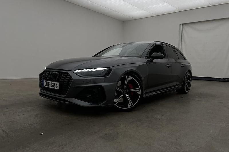 Begagnad Audi RS4 Design 2020 Grå Kombi