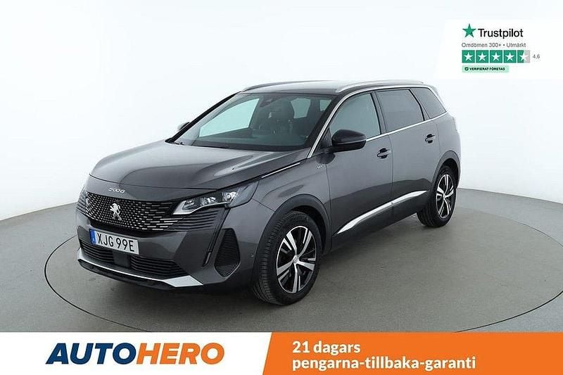 Grå Begagnad 2021 Peugeot 5008 GTi SUV | 329 000 kr (Marknadspris) - Bild 1/4