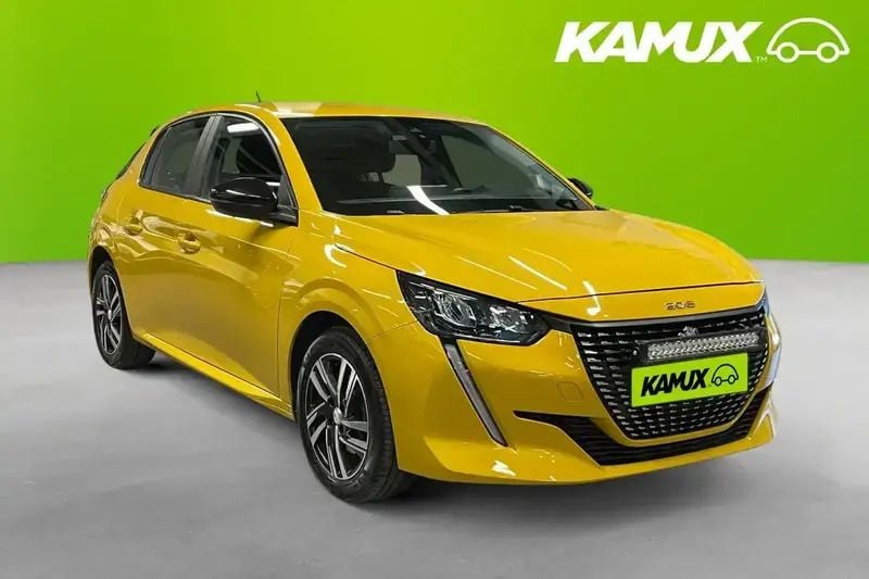 Gul/beige Begagnad 2021 Peugeot 208 Active Halvkombi | 169 800 kr (Marknadspris) - Bild 1/4