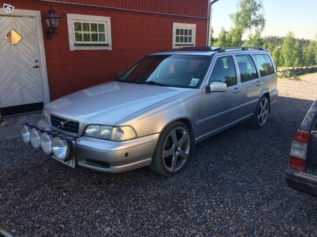 Volvo 98 года