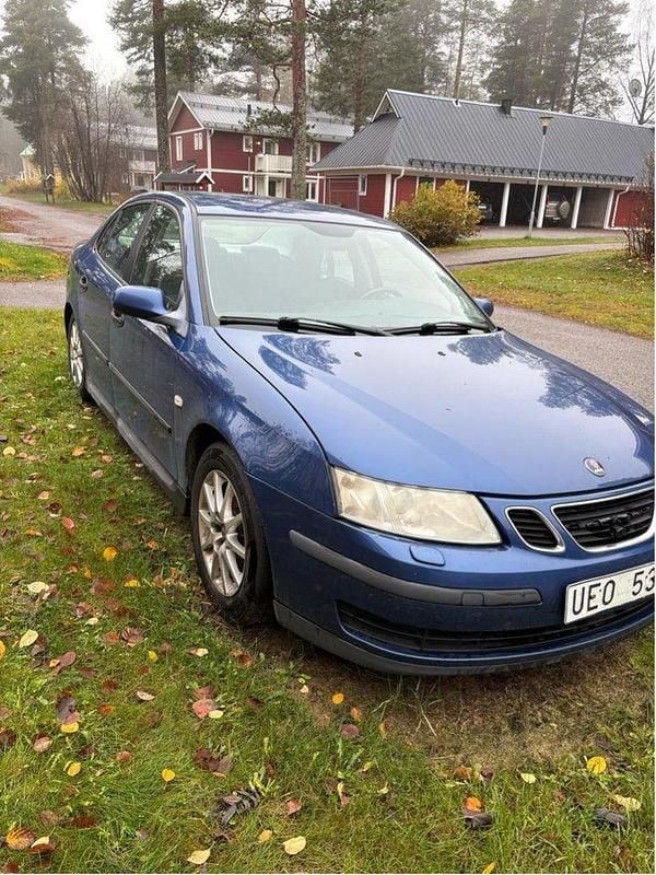 Blå Begagnad 2003 Saab 9-3 Linear Sedan | 3 500 kr (Superpris) - Bild 1/2