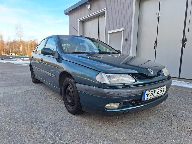 Begagnad Renault Laguna 114 HK (83 kW) 1999