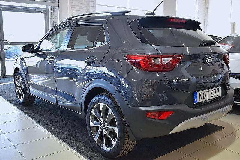 Begagnad Kia Stonic Advance 120 HK (88 kW) 2018 Platinum graphite metallic SUV