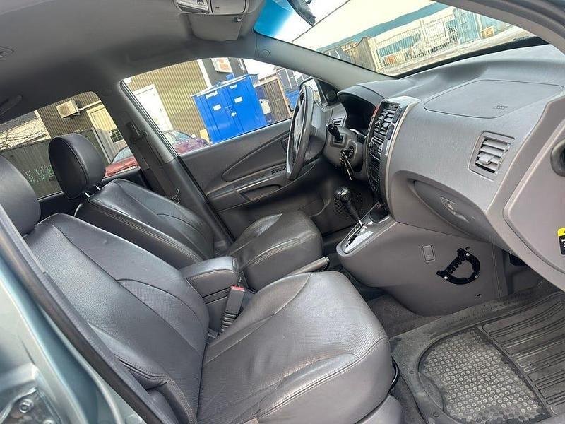 Begagnad 2005 Hyundai Tucson SUV | 42 000 kr (Marknadspris) - Bild 1/4