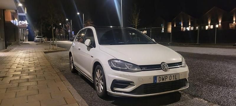 Begagnad 2020 VW Golf VII Halvkombi | 175 000 kr (Bra pris) - Bild 1/4