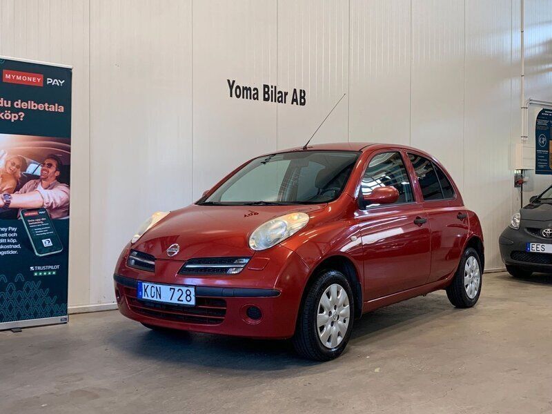 Röd Begagnad 2006 Nissan Micra Halvkombi | 24 900 kr (Marknadspris) - Bild 1/4