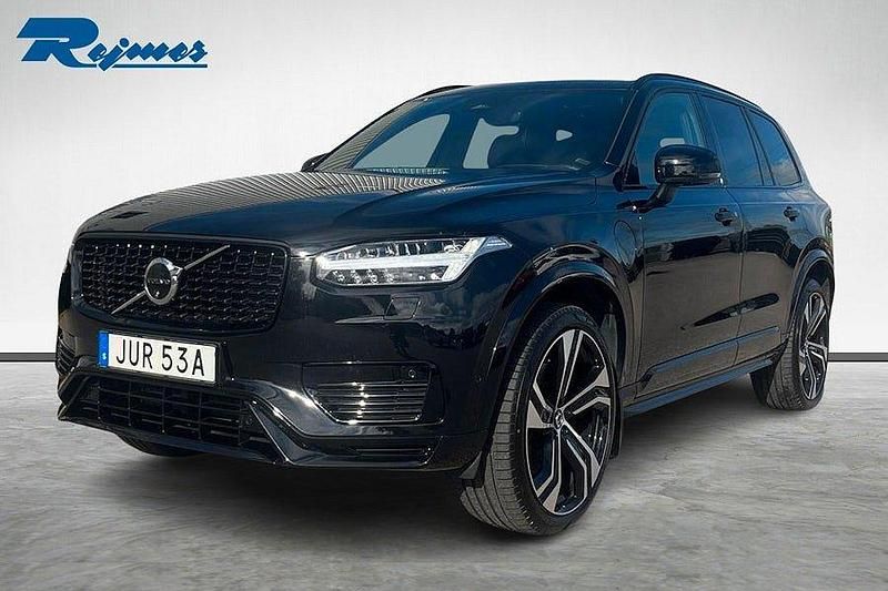 Svart (onyx black metallic) Begagnad 2024 Volvo XC90 Ultra SUV | 759 900 kr (Marknadspris) - Bild 1/4