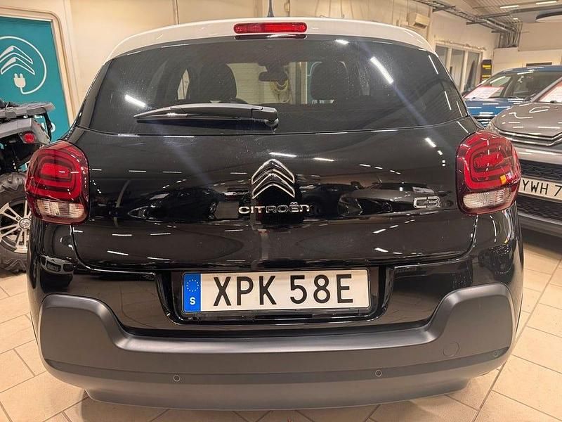 Begagnad Citroën C3 PureTech 110 HK (80 kW) 2024 Svart Halvkombi