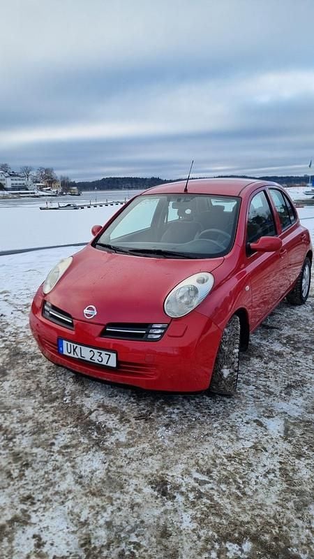Begagnad Nissan Micra 80 HK (58 kW) 2003 Halvkombi
