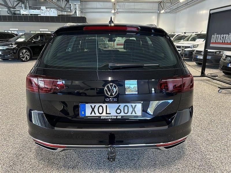 Begagnad VW Passat GTE 156 HK (114 kW) 2021 Svartmetallic metallic