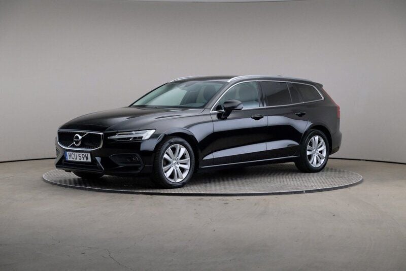Svart Begagnad 2021 Volvo V60 Momentum Kombi | 279 000 kr (Bra pris) - Bild 1/4