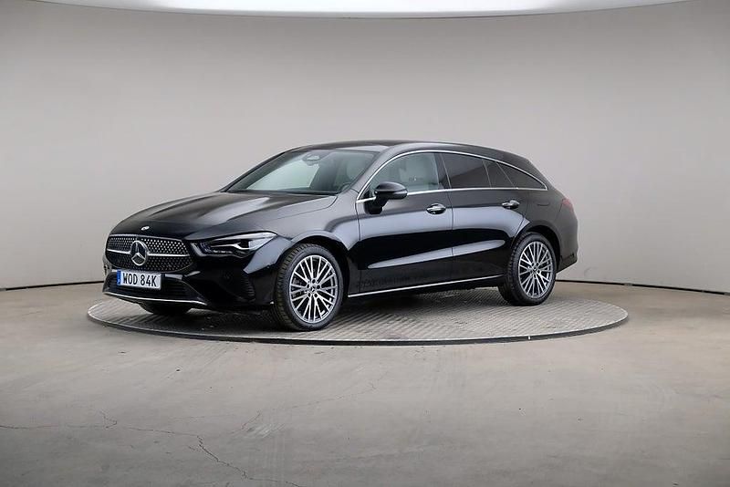 Svart Begagnad 2023 Mercedes E250 Advanced Plus Kombi | 369 000 kr (Marknadspris) - Bild 1/4