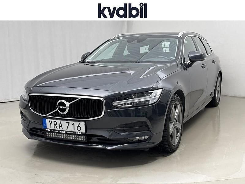 Grå Begagnad 2019 Volvo V90 Momentum Kombi | 243 000 kr (Marknadspris) - Bild 1/3