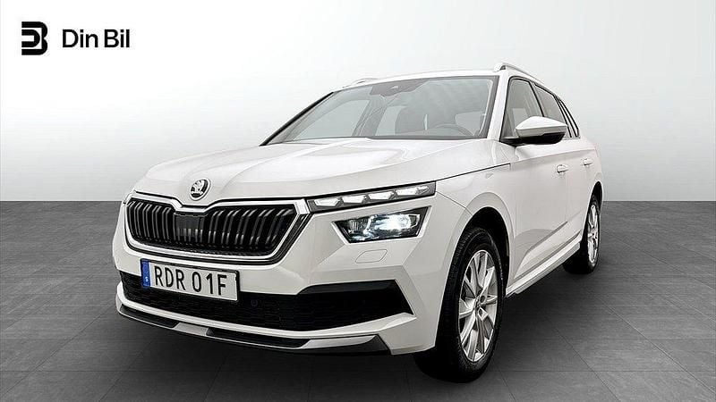 Vit Begagnad 2023 Skoda Kamiq Style SUV | 248 900 kr (Marknadspris) - Bild 1/4