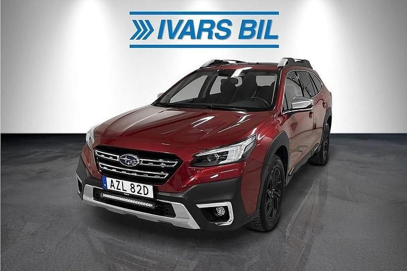 Röd Begagnad 2023 Subaru Outback Kombi | 409 000 kr (Lite dyr) - Bild 1/4