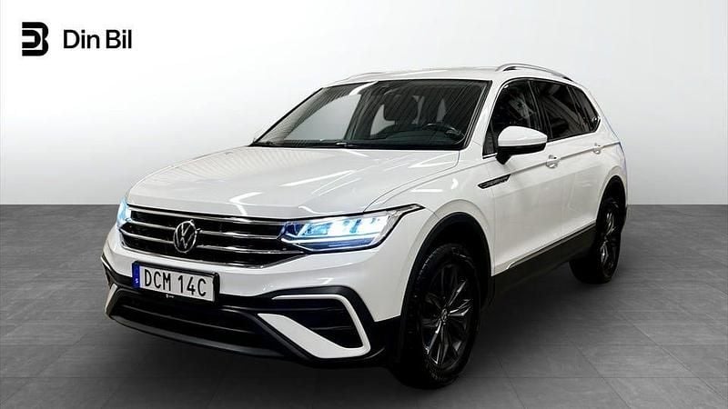 Begagnad VW Tiguan Allspace 190 HK (139 kW) 2023 Vit SUV