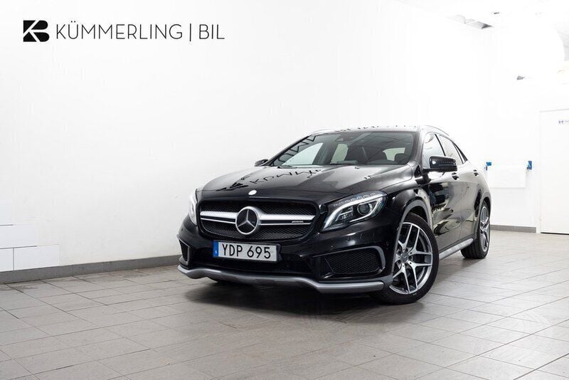 Svart Begagnad 2015 Mercedes GLA45 AMG AMG SUV | 279 900 kr - Bild 1/4