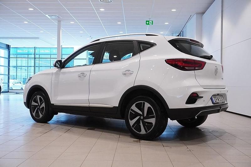 Begagnad MG ZS Comfort 130 kW (177 HK) 2022 Vit SUV