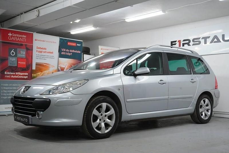 Begagnad Peugeot 307 140 HK (102 kW) 2007 Ljusgrå Kombi